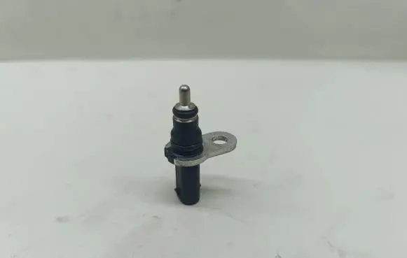 Volkswagen Golf VII Coolant temperature sensor 079919523G 04080B