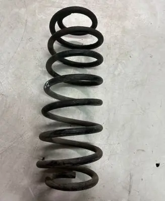 Chrysler PT Cruiser Rear coil spring 