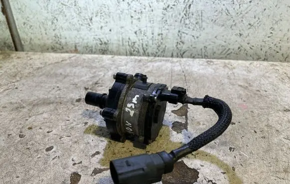 Hyundai Tucson IV NX4 Electric auxiliary coolant/water pump 202106220755