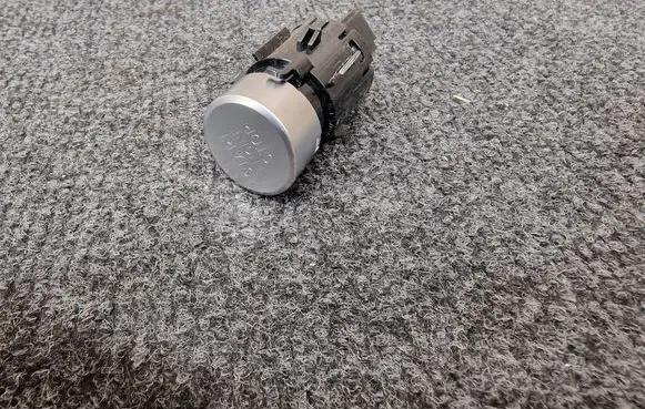 Audi Q7 4M Engine start stop button switch 4M2905217D