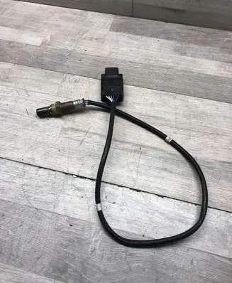 Volkswagen PASSAT B8 Lambda probe sensor 05L907807J