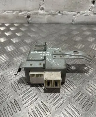 Toyota Avensis T250 Other control units/modules 8965005020