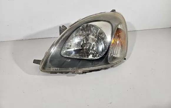 Toyota Yaris Headlights/headlamps set 
