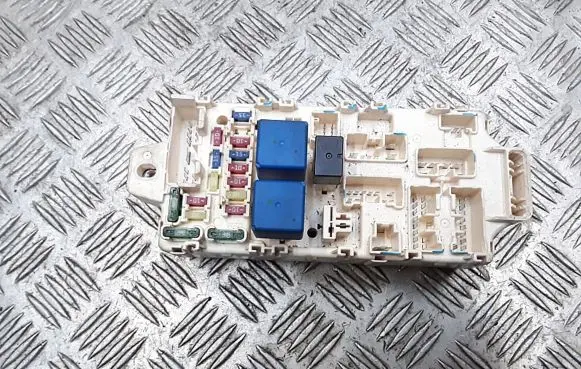 Mitsubishi Pajero Fuse module