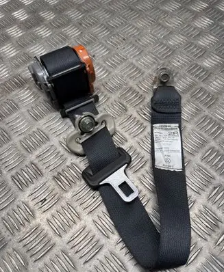 Nissan X-Trail T32 Rear seatbelt CF0394R17 1085214