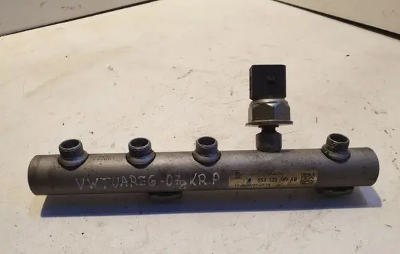 Volkswagen Touareg I Fuel main line pipe 059130089AB