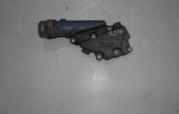 Audi A4 S4 B7 8E 8H Other engine bay part 06E121161R