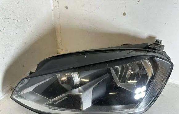 Volkswagen Golf VII Headlight/headlamp 5G1941005 90023345