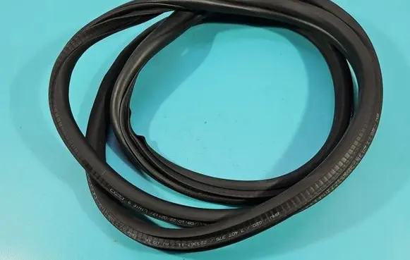 BMW 3 G20 G21 Rubber seal rear door 7407375 IMPRK1587521