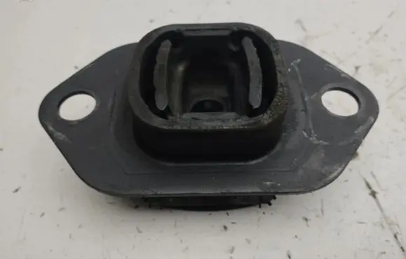Nissan Qashqai J12 Gearbox mount