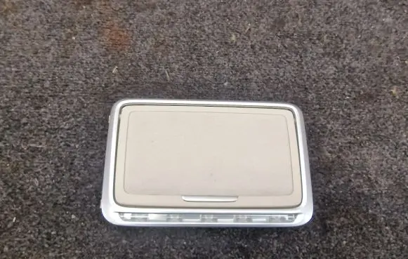 Mercedes-Benz S W222 Rear seat light