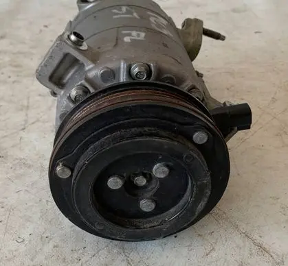 Ford Focus Air conditioning (A/C) compressor (pump) CV6119D629SE