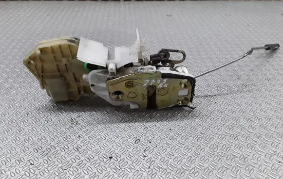Honda Jazz Front door lock