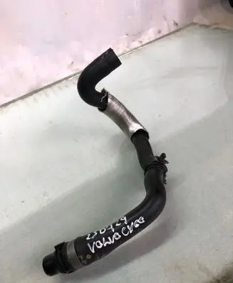 Volvo XC60 Engine coolant pipe/hose 31368146