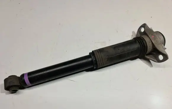 Lexus ES 250 - 300 - 330 Rear shock absorber/damper 4853033640
