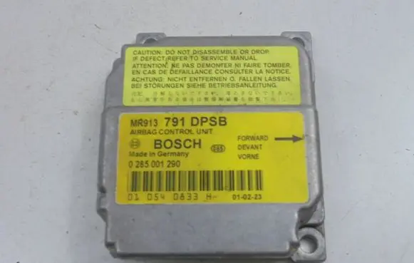 Mitsubishi Carisma Airbag control unit/module MR913791