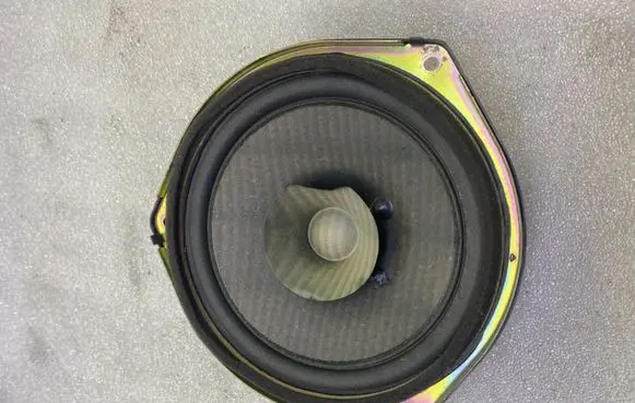 Mazda 2 Front door speaker D35066960 416C2