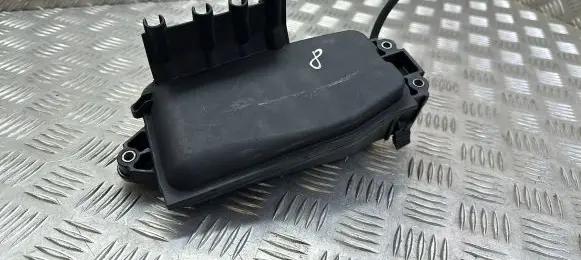 Mercedes-Benz E W212 Vacuum air tank A6510700468