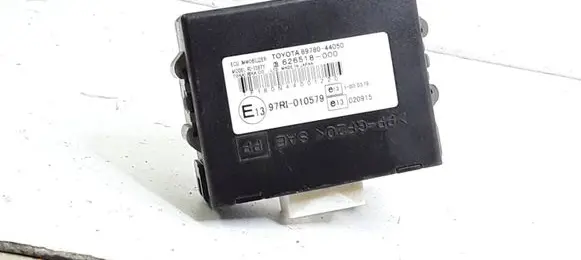 Toyota Avensis Verso Immobilizer control unit/module 8978044050 626518000 97RI010579