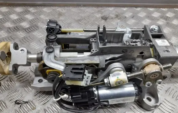 BMW 7 F01 F02 F03 F04 Steering wheel axle 6787926