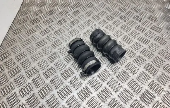 Intercooler hose/pipe