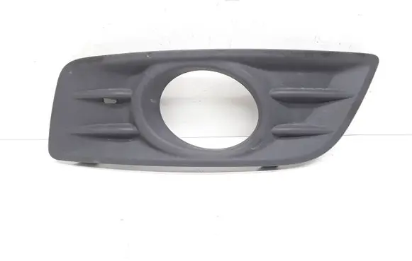 Volvo V50 Front fog light trim/grill 30779100