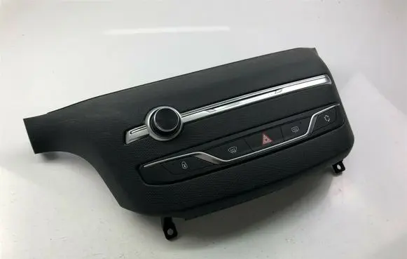 Peugeot 308 Climate control unit 96777660ZD G826