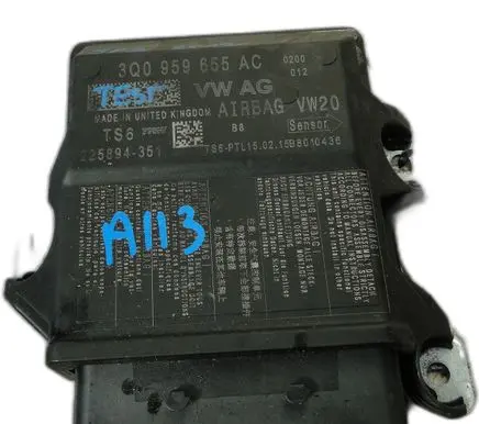 Seat Leon (5F) Trunk lid opening control unit