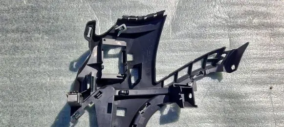 Mercedes-Benz S W222 Front bumper mounting bracket A2228850221