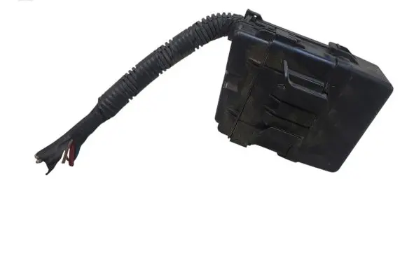 Toyota Avensis T270 Fuse module