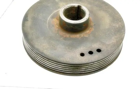 Ford Escort Crankshaft pulley 7400466470