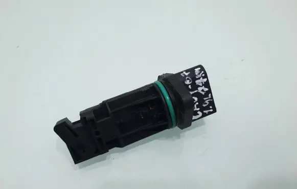 Volkswagen Caddy Mass air flow meter F00C2G2055