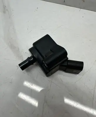 Audi A5 8T 8F High voltage ignition coil 06H905110F 77320006 601F8H250