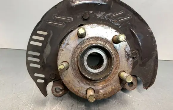Subaru Forester SG Front wheel hub