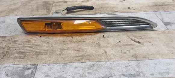 Ford Mondeo MK IV Front fender indicator light 7S7113K354BD