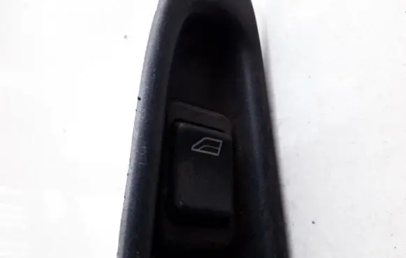 Volvo S40, V40 Electric window control switch 03458228