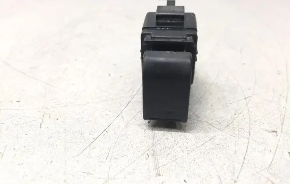 Toyota Corolla E110 Electric window control switch