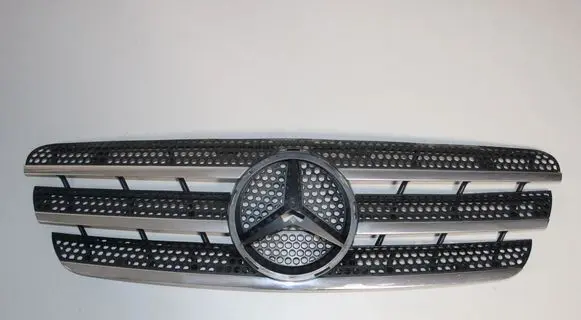 Mercedes-Benz ML W163 Front bumper upper radiator grill 
