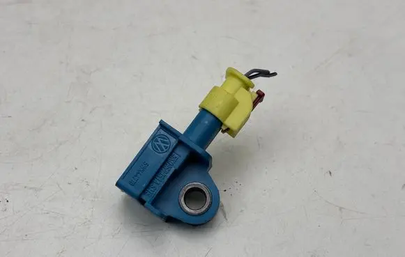 Audi Q3 8U Airbag deployment crash/impact sensor 5K8959351A