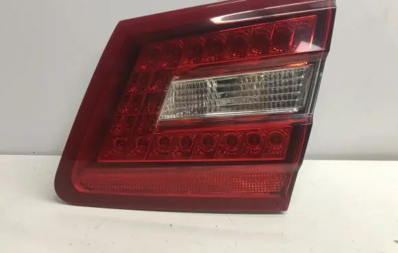 Mercedes-Benz E W212 Tailgate rear/tail lights