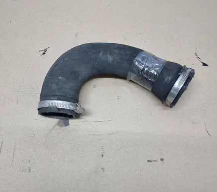 Audi A4 S4 B8 8K Intercooler hose/pipe 8K0145700H