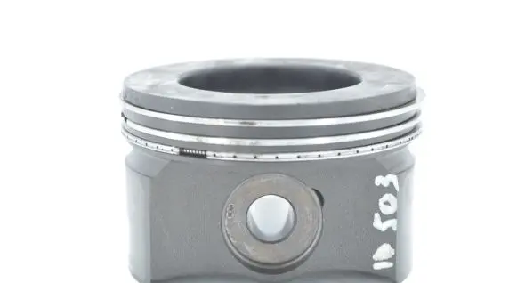 Volkswagen Golf VIII Piston DTT