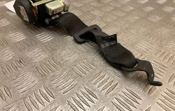Volvo XC90 Third row seat belt 39825739