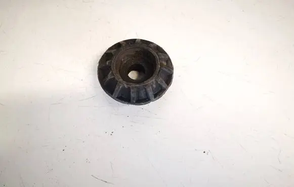 Volkswagen Golf II Front coil spring rubber mount 191512335