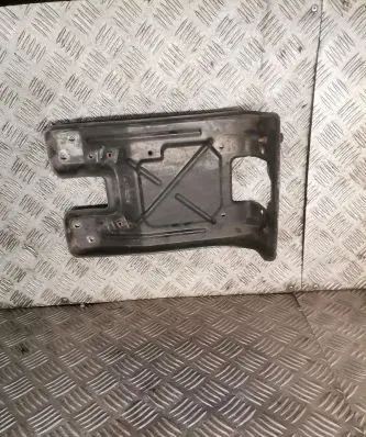 Radiator support slam panel bracket