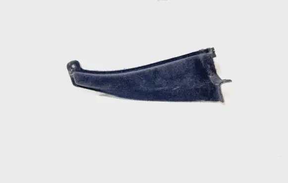 Mercedes-Benz C W204 (D) pillar trim (bottom) A2046903125 11812484E