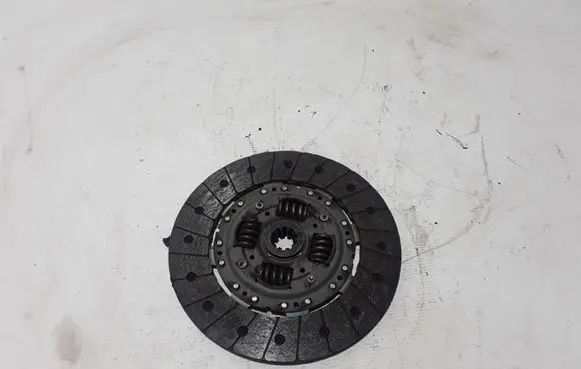 Renault Master III Clutch pressure plate 8201385156