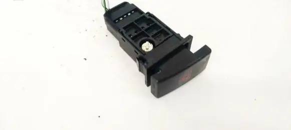 Toyota Avensis T250 Hazard light switch 157963 TR9503