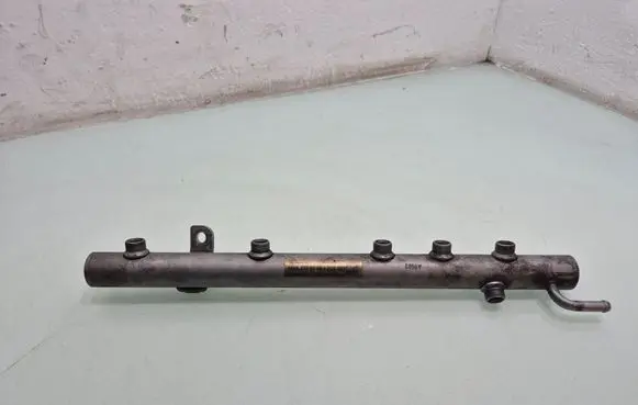 Mercedes-Benz GL X164 Fuel main line pipe A6290700795