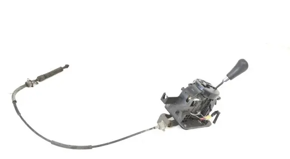 Suzuki Grand Vitara II Gear shifter/selector
